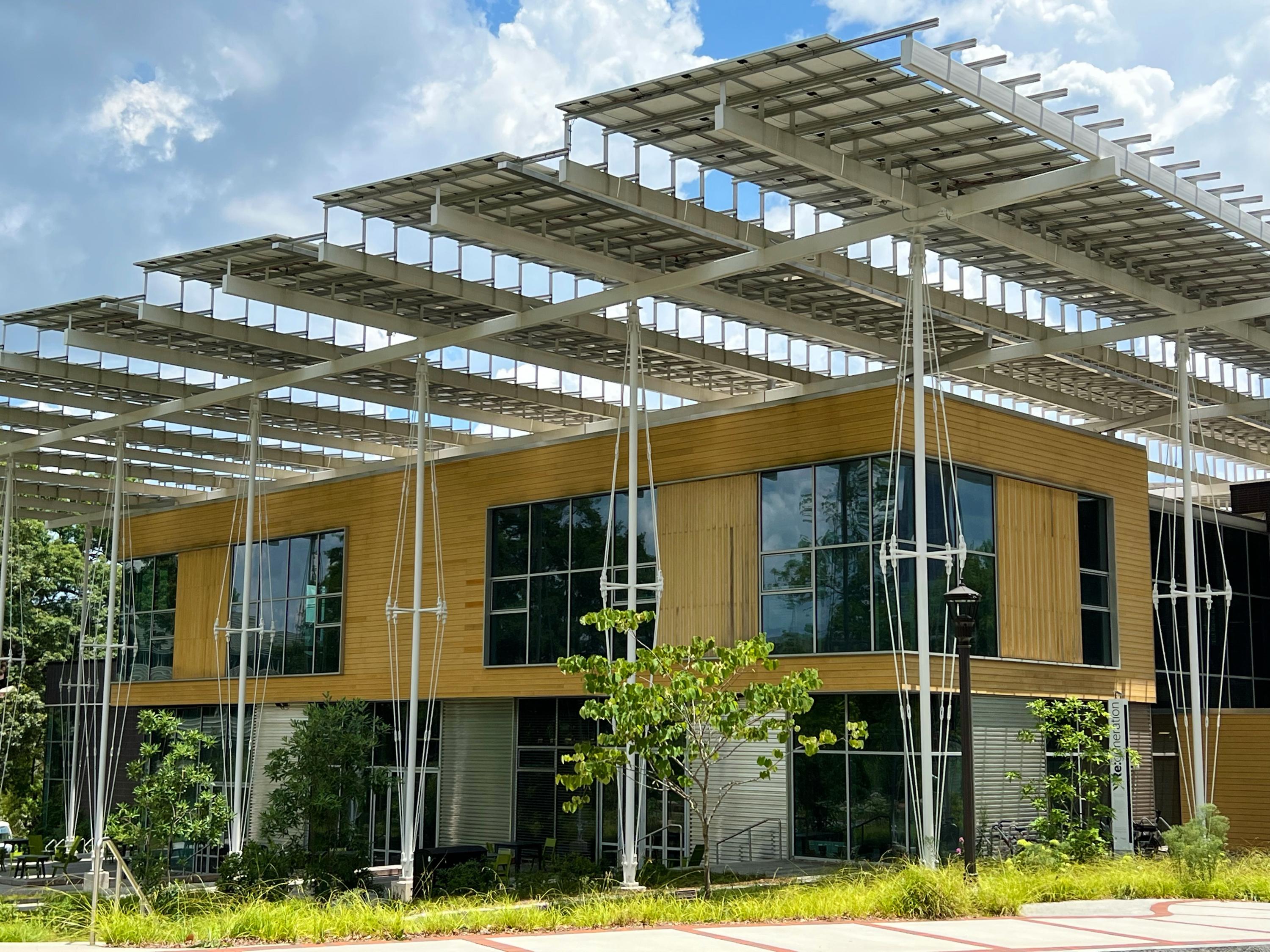 Ecolabels, Innovation, and Green Market Transformation: Learning to LEED